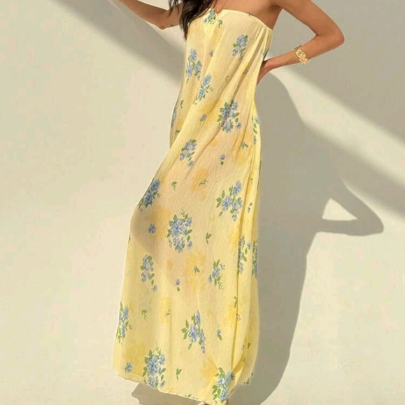 New Strapless Pleated Wrinkle Beach Vacation Sexy Slimming Artistic Print Dress - Picture 5 of 7